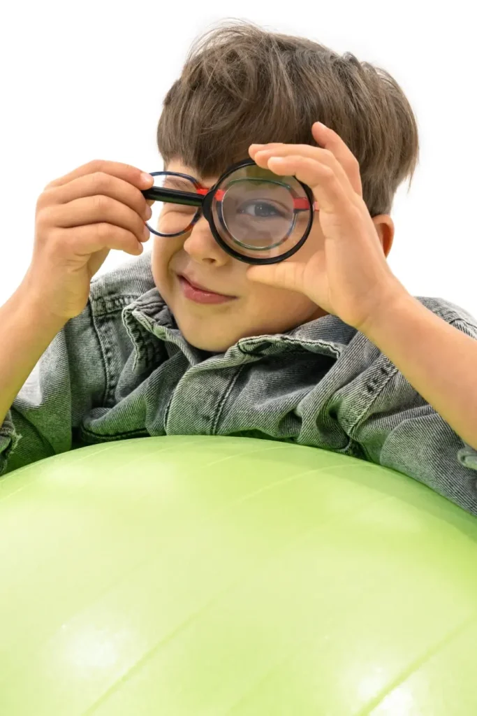 Dítě s brýlemi ZEISS MyoCare